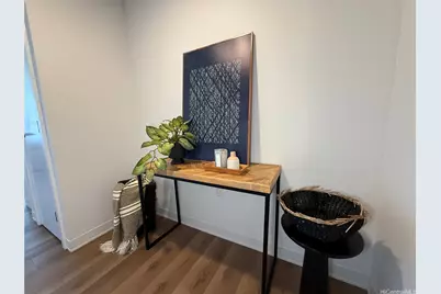 987 Queen Street #1004, Honolulu, HI 96814 - Photo 3