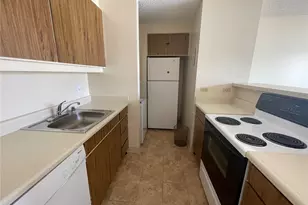 1778 Ala Moana Blvd, Honolulu, HI 96815 - Photo 3