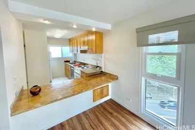 2488 Kapiolani Boulevard #604, Honolulu, HI 96826 - Photo 1