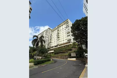 1001 Wilder Avenue #802, Honolulu, HI 96822 - Photo 1