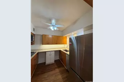 1001 Wilder Avenue #802, Honolulu, HI 96822 - Photo 3
