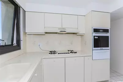 1650 Ala Moana Boulevard #2611, Honolulu, HI 96815 - Photo 11