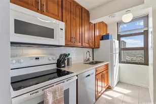 201 Ohua Ave, Honolulu, HI 96815 - Photo 13