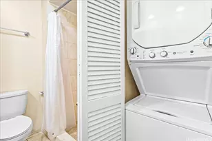 1212 Punahou St, Honolulu, HI 96826 - Photo 13