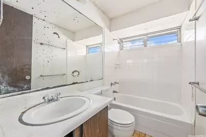 2525 Date Street #3402, Honolulu, HI 96826 - Photo 11