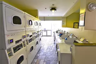 445 Seaside Ave, Honolulu, HI 96815 - Photo 11