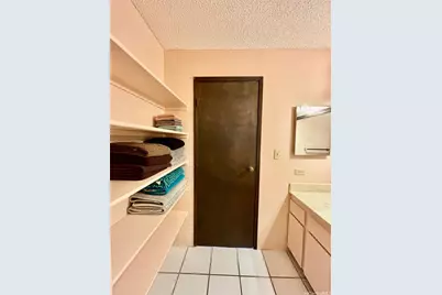 2410 Cleghorn Street #2403, Honolulu, HI 96815 - Photo 15