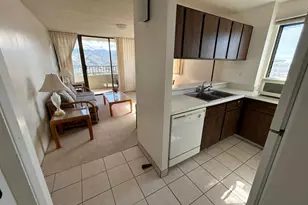 2240 Kuhio Ave, Honolulu, HI 96815 - Photo 5