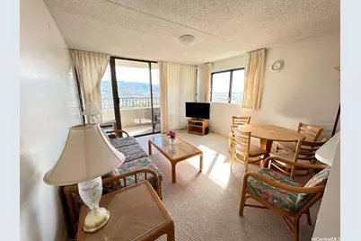 2240 Kuhio Avenue #2405, Honolulu, HI 96815 - Photo 1