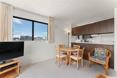 2240 Kuhio Avenue #2405, Honolulu, HI 96815 - Photo 3