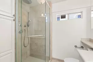 2547 Ala Wai Blvd, Honolulu, HI 96815 - Photo 15