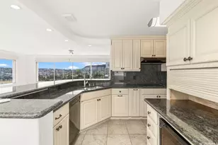 2547 Ala Wai Blvd, Honolulu, HI 96815 - Photo 3