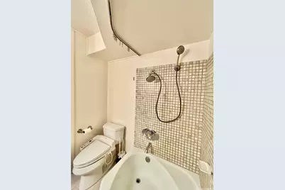 1750 Kalakaua Avenue #2704, Honolulu, HI 96826 - Photo 17