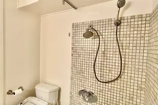 1750 Kalakaua Ave, Honolulu, HI 96826 - Photo 17