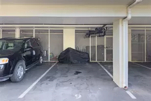 3027 Pualei Cir, Honolulu, HI 96815 - Photo 15