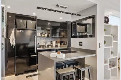 3027 Pualei Circle #204, Honolulu, HI 96815 - Photo 3