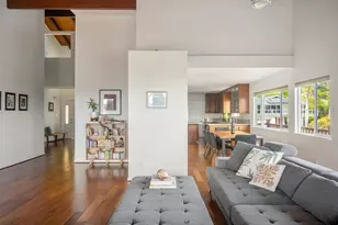 1105 Kaluanui Rd, Honolulu, HI 96825 - Photo 5