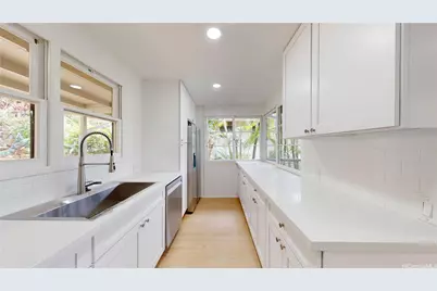 3271 Paty Drive, Honolulu, HI 96822 - Photo 9