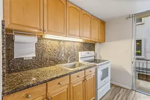 254 Kaiulani Ave, Honolulu, HI 96815 - Photo 13