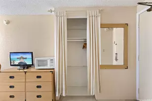 444 Niu St, Honolulu, HI 96815 - Photo 11