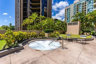 21 Craigside Pl, Honolulu, HI 96817 - Photo 17