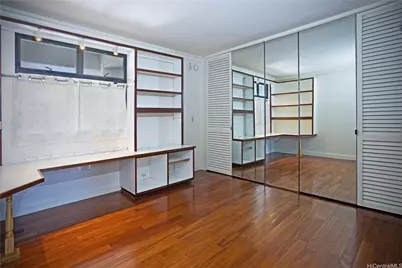 1010 Wilder Avenue #803, Honolulu, HI 96822 - Photo 15