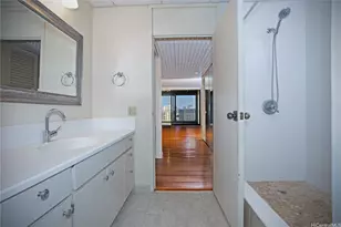 1010 Wilder Ave, Honolulu, HI 96822 - Photo 13