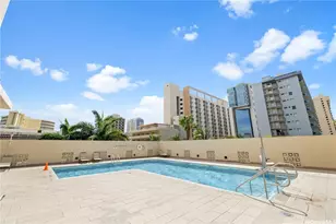 2240 Kuhio Ave, Honolulu, HI 96815 - Photo 9