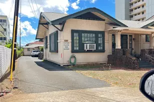 1231 Alexander St, Honolulu, HI 96826 - Photo 1