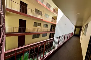 222 Kaiulani Ave, Honolulu, HI 96815 - Photo 15