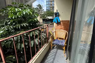222 Kaiulani Ave, Honolulu, HI 96815 - Photo 9