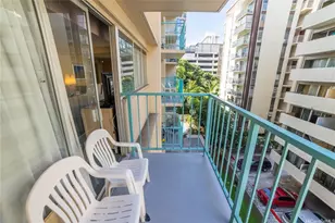 444 Kanekapolei St, Honolulu, HI 96815 - Photo 13