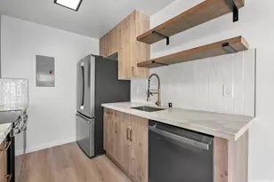 94-733 Paaono St, Waipahu, HI 96797 - Photo 11