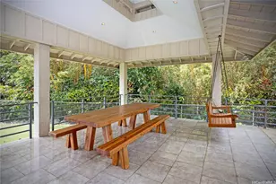 14 Hakumele Pl, Honolulu, HI 96817 - Photo 7