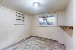 1625 Kalaepaa Dr, Honolulu, HI 96819 - Photo 23