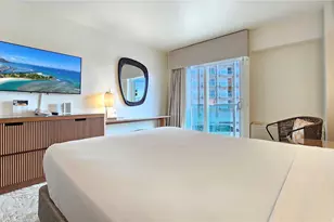 410 Atkinson Dr, Honolulu, HI 96814 - Photo 21