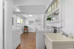 1624 Ala Makani Pl, Honolulu, HI 96819 - Photo 17