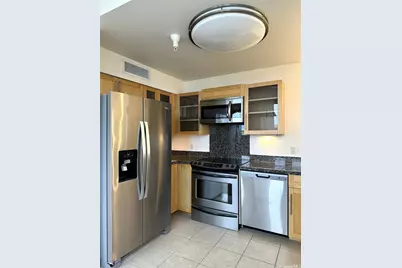 600 Queen Street #711, Honolulu, HI 96813 - Photo 3