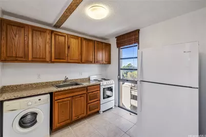 419A Atkinson Drive #607, Honolulu, HI 96814 - Photo 7