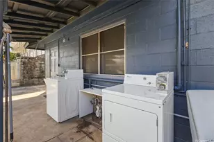1142 Kamaile St, Honolulu, HI 96814 - Photo 3