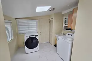 98-940 Iliee St, Aiea, HI 96701 - Photo 11