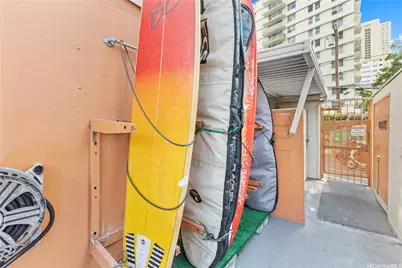 236 Liliuokalani Avenue #201, Honolulu, HI 96815 - Photo 15