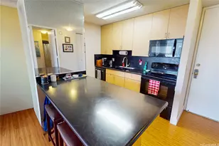 411 Hobron Ln, Honolulu, HI 96815 - Photo 5