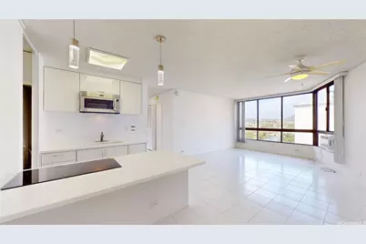 320 Liliuokalani Avenue #903, Honolulu, HI 96815 - Photo 1