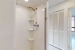 320 Liliuokalani Ave, Honolulu, HI 96815 - Photo 15