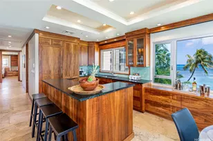 2937 Kalakaua Ave, Honolulu, HI 96815 - Photo 9