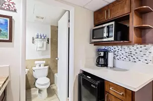 1850 Ala Moana Blvd, Honolulu, HI 96815 - Photo 7