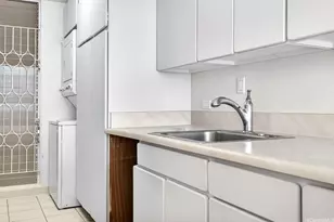 4300 Waialae Ave, Honolulu, HI 96816 - Photo 11