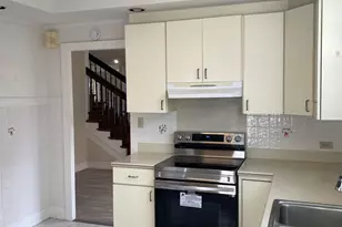 2142 Wilder Ave, Honolulu, HI 96822 - Photo 9