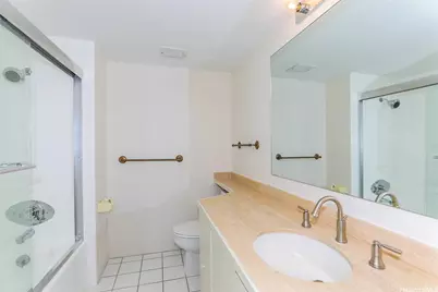 1650 Ala Moana Boulevard #2611, Honolulu, HI 96815 - Photo 19